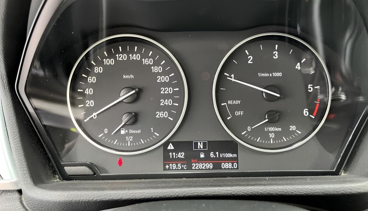 bmw-x1-2020-diesel-1496cc