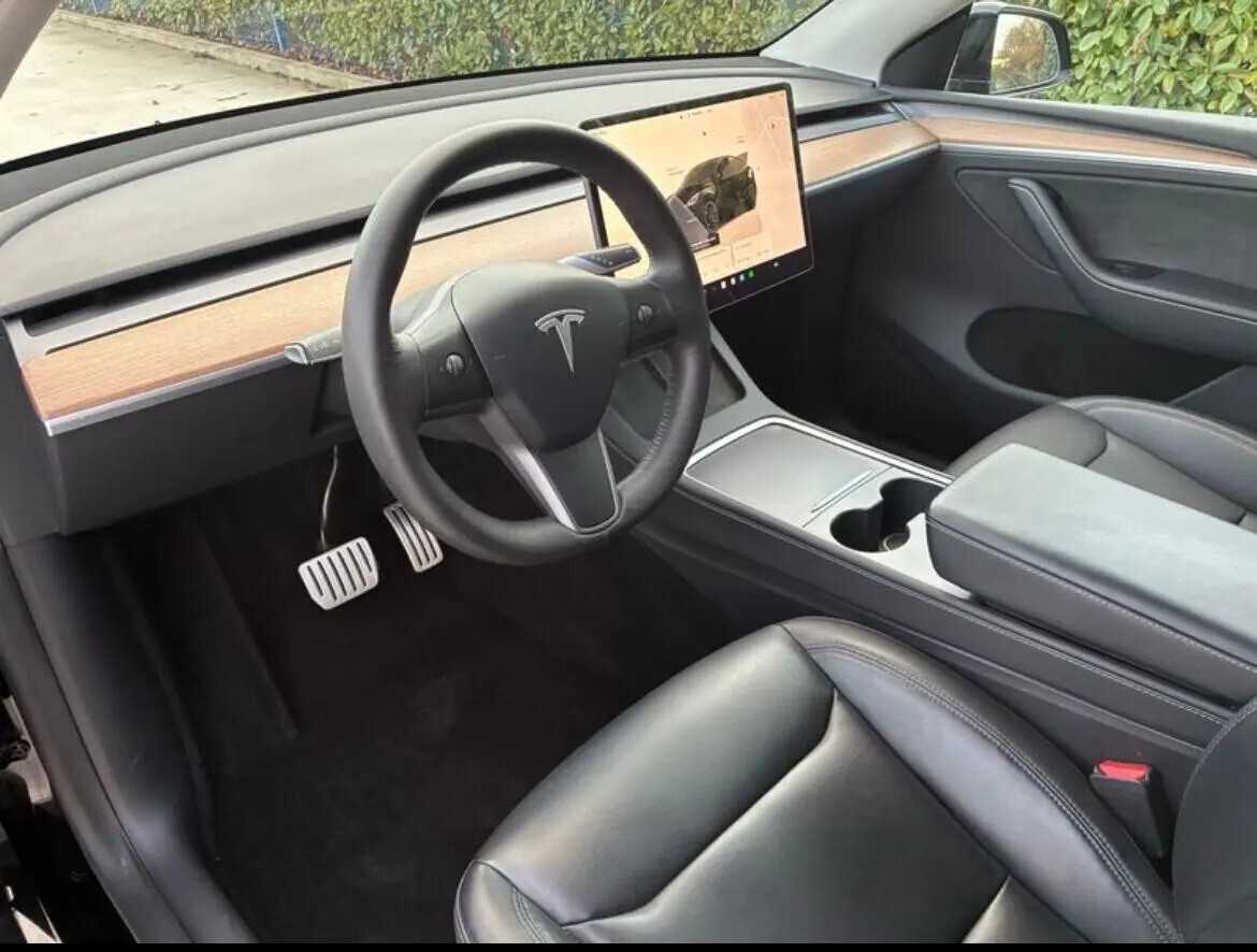 tesla-model-y-2022-eletrico-0cc