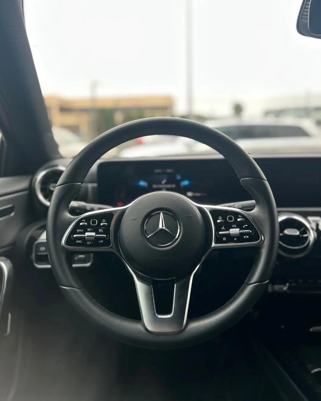 mercedes-benz-classe-a-a-250-e-2022-gasolina-1332cc