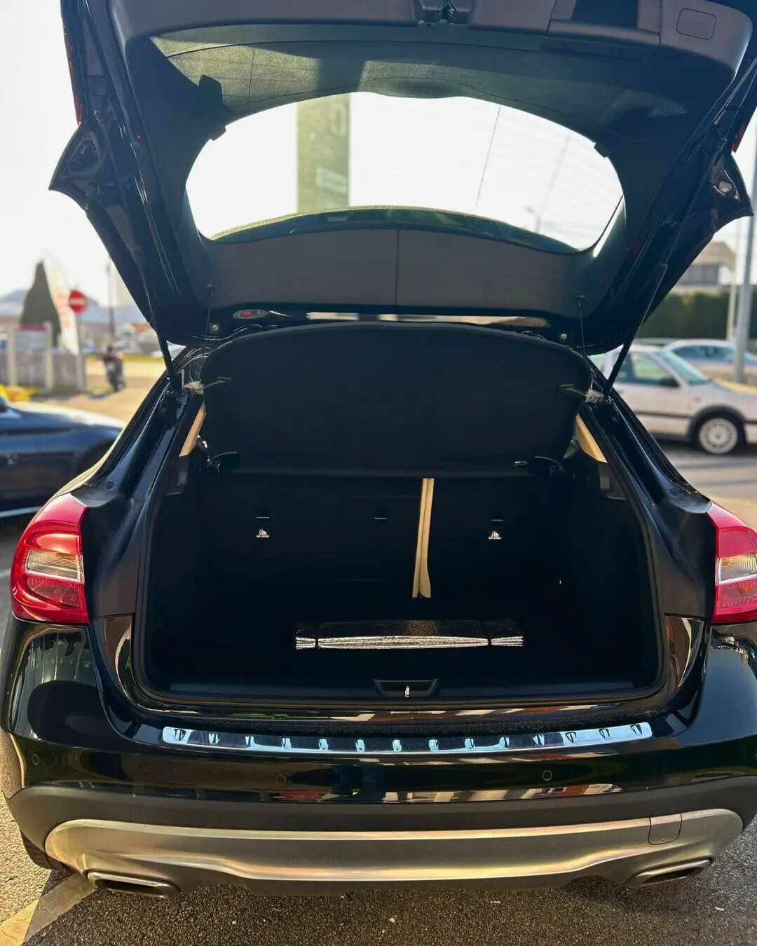 mercedes-benz-gla-180-d-2015-diesel-1461cc