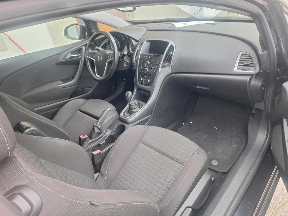 opel-astra-1-6-cdti-2015-diesel-1598cc
