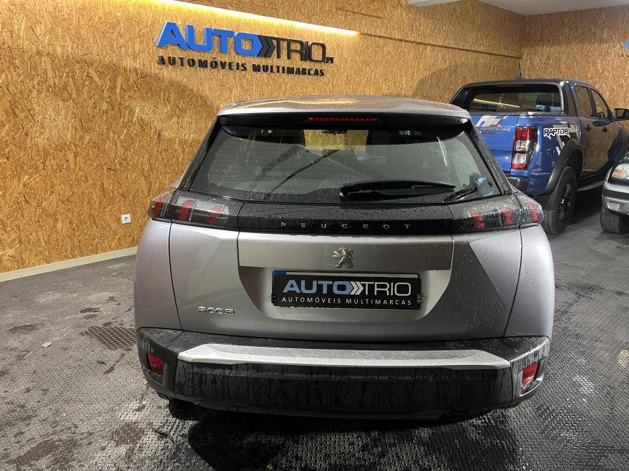 peugeot-2008-2020-diesel-1499cc