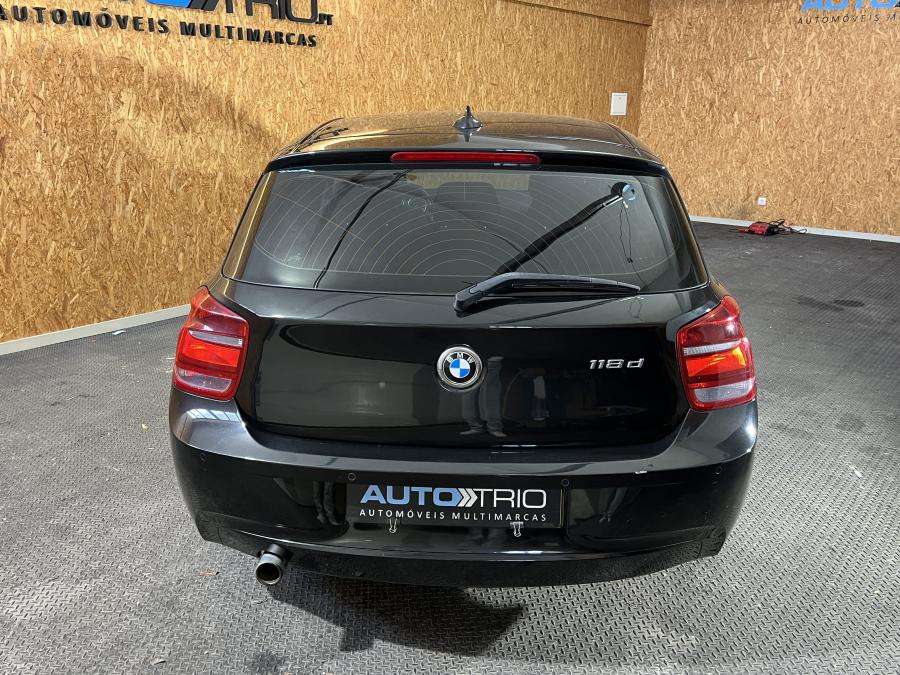 bmw-serie-1-2013-diesel-1995cc