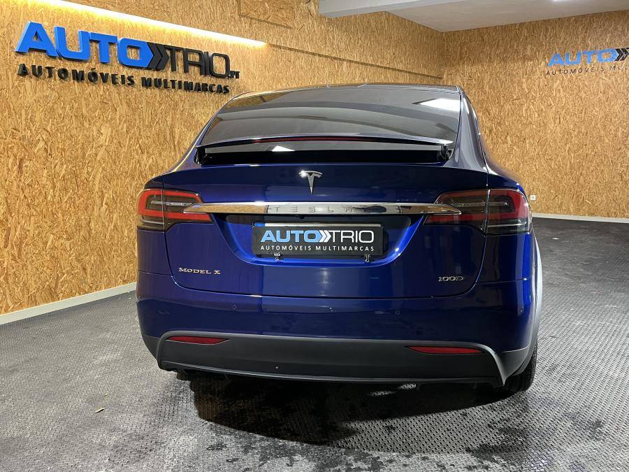 tesla-model-x-2018-eletrico-0cc