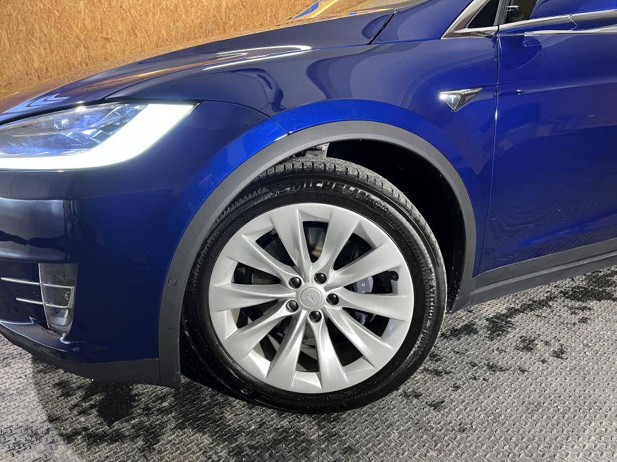 tesla-model-x-2018-eletrico-0cc