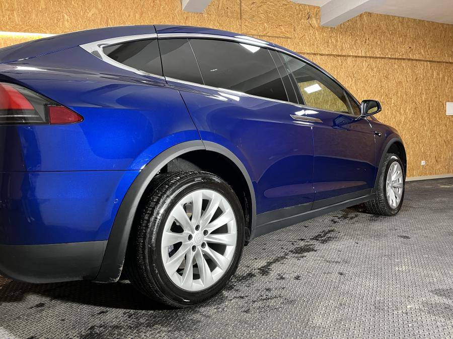 tesla-model-x-2018-eletrico-0cc