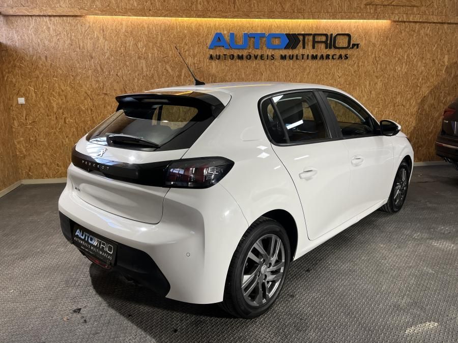 peugeot-208-2021-gasolina-1199cc