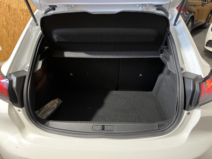 peugeot-208-2021-gasolina-1199cc