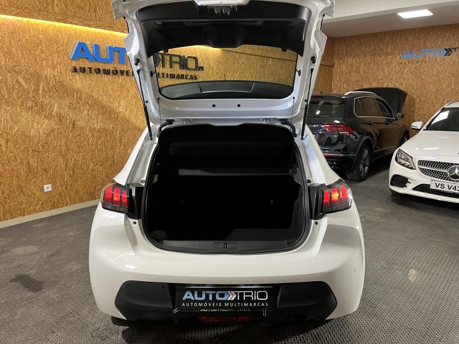 peugeot-208-2021-gasolina-1199cc