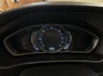 volvo-v40-cross-country-2016-diesel-1969cc