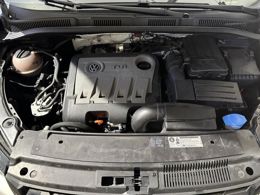 volkswagen-sharan-2010-diesel-1968cc