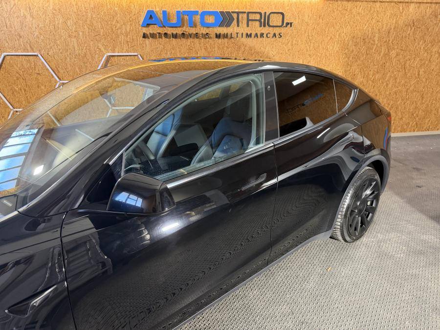 tesla-model-y-2022-eletrico-0cc