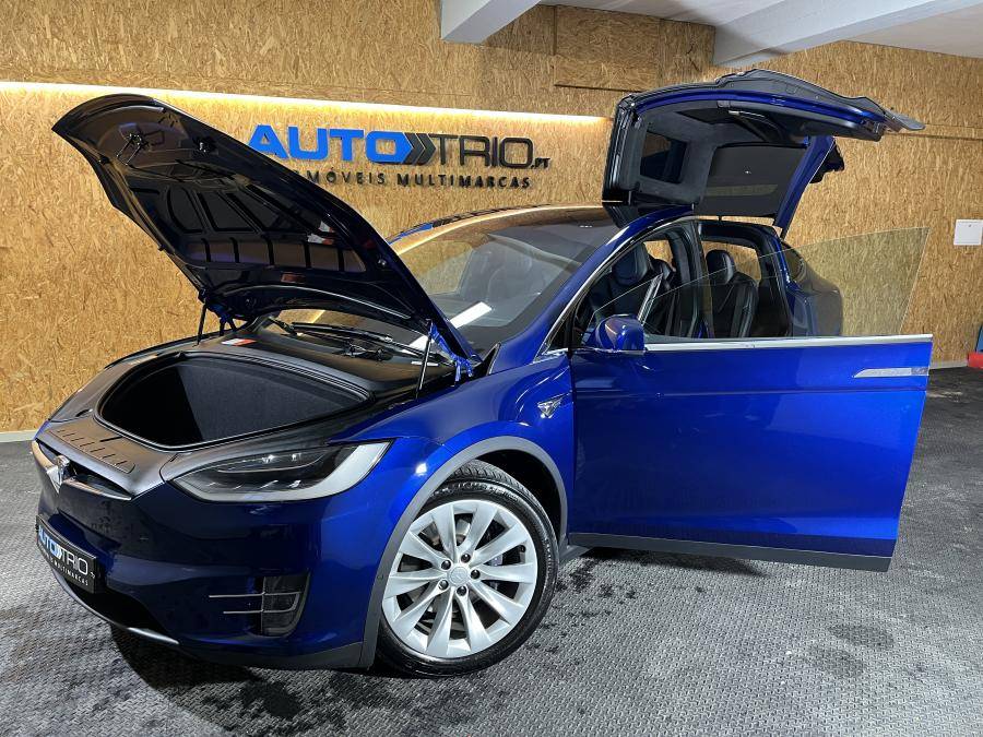 tesla-model-x-2018-eletrico-0cc