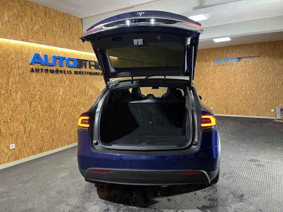 tesla-model-x-2018-eletrico-0cc