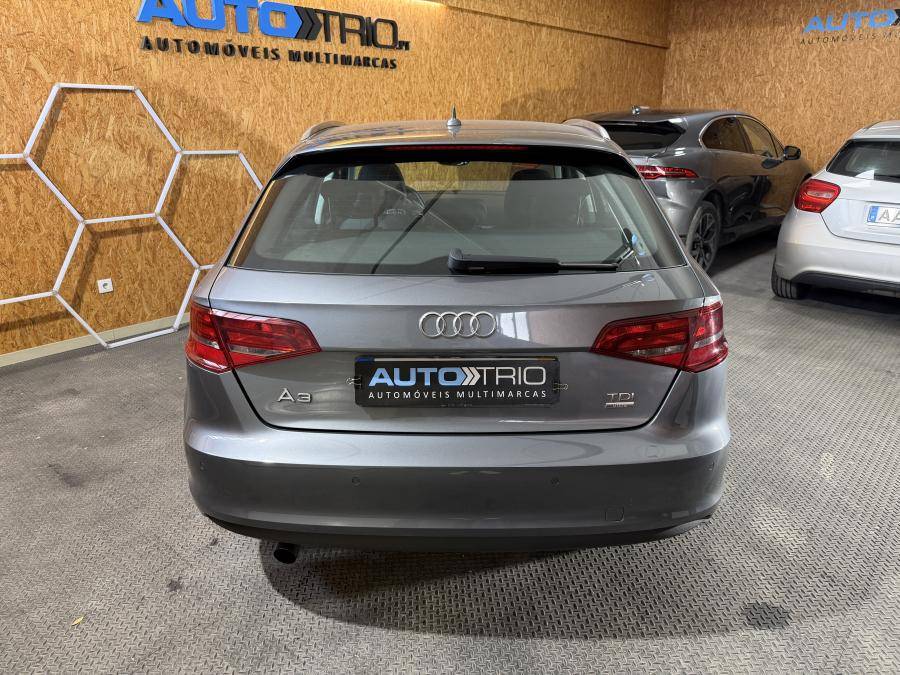 audi-a3-sportback-2014-diesel-1598cc
