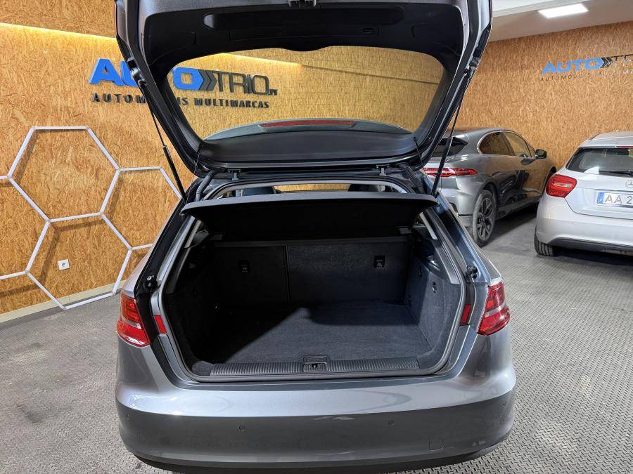 audi-a3-sportback-2014-diesel-1598cc