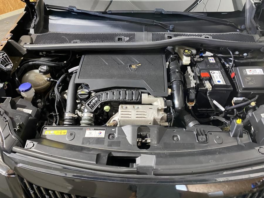 peugeot-2008-2022-gasolina-1199cc