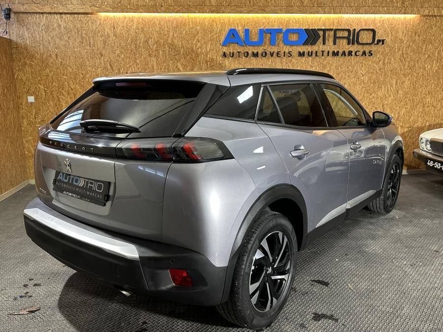 peugeot-2008-2021-gasolina-1199cc