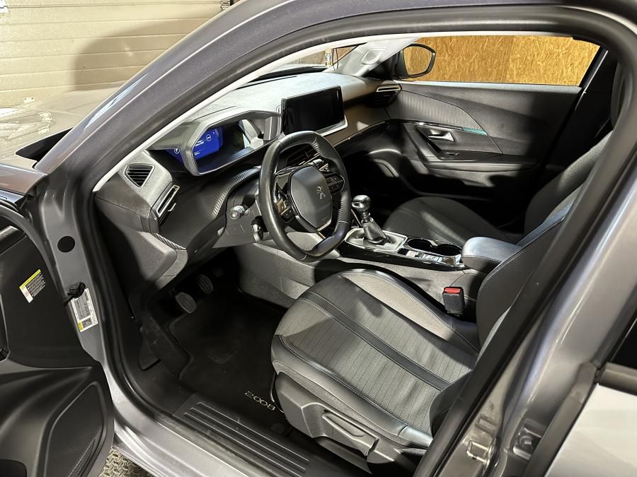 peugeot-2008-2021-gasolina-1199cc