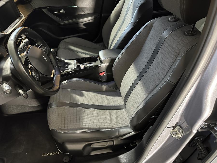 peugeot-2008-2021-gasolina-1199cc