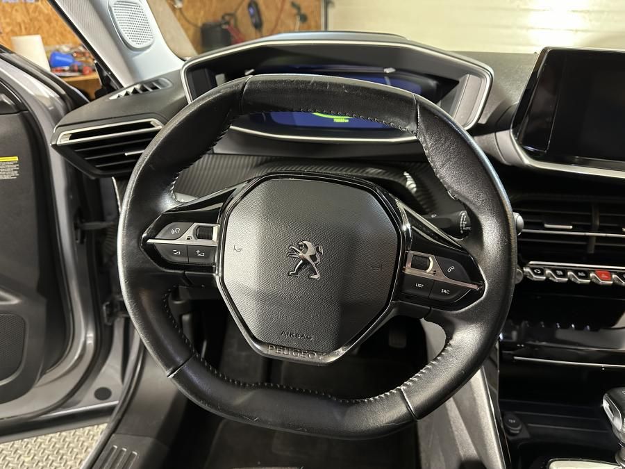 peugeot-2008-2021-gasolina-1199cc