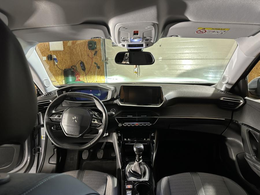 peugeot-2008-2021-gasolina-1199cc
