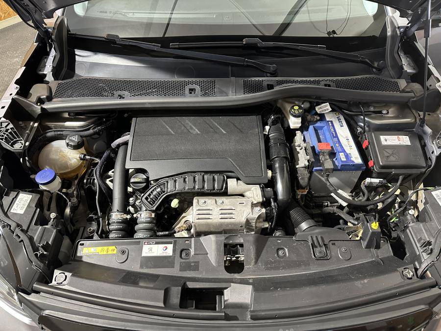 peugeot-2008-2021-gasolina-1199cc