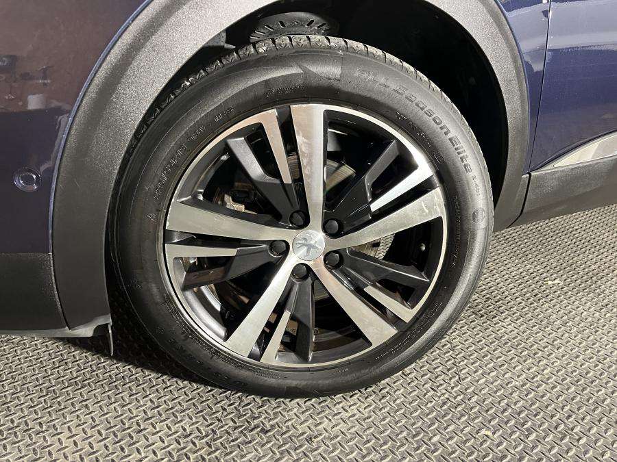 peugeot-5008-2018-diesel-1499cc
