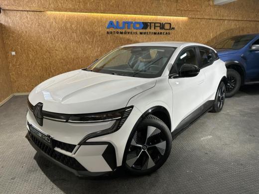 renault-megane-e-tech-2022-eletrico-0cc