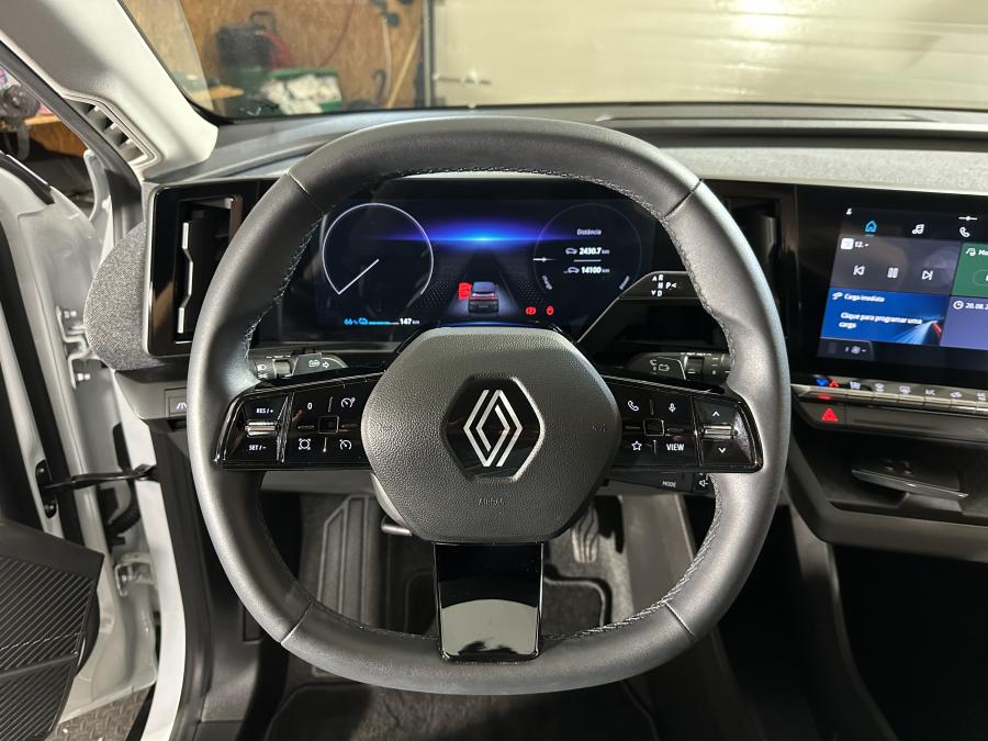 renault-megane-e-tech-2022-eletrico-0cc