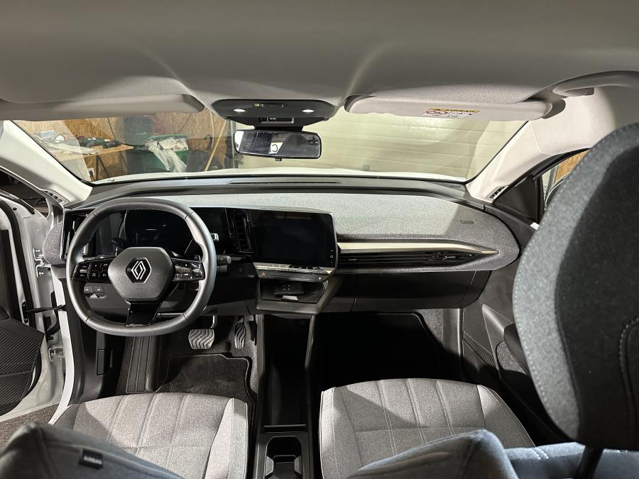 renault-megane-e-tech-2022-eletrico-0cc