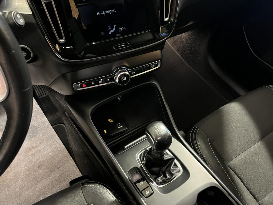 volvo-xc40-2019-diesel-1969cc