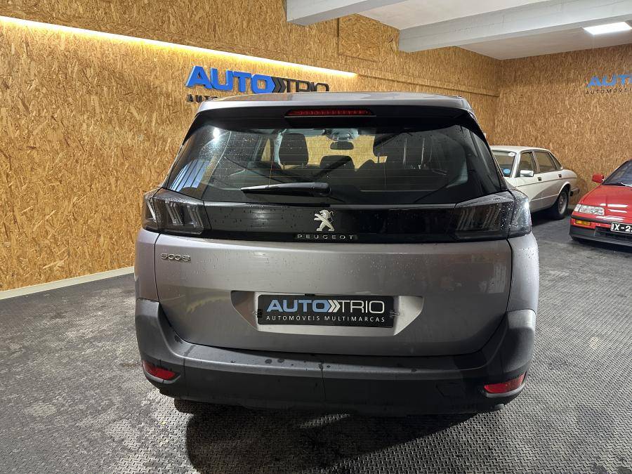 peugeot-5008-2021-diesel-1499cc