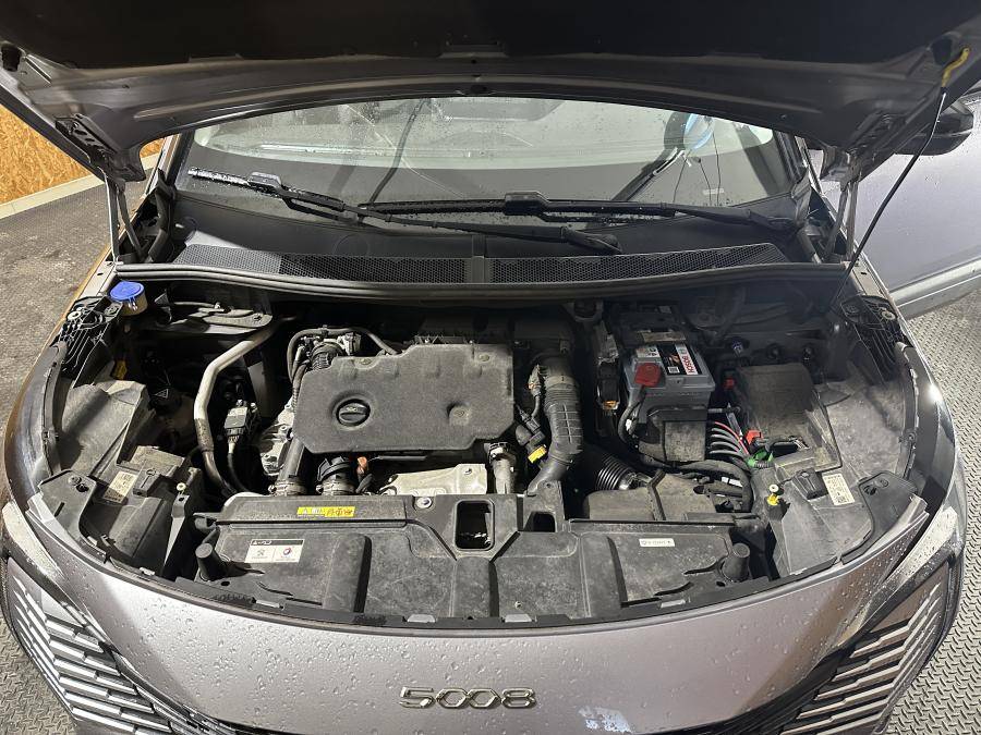 peugeot-5008-2021-diesel-1499cc