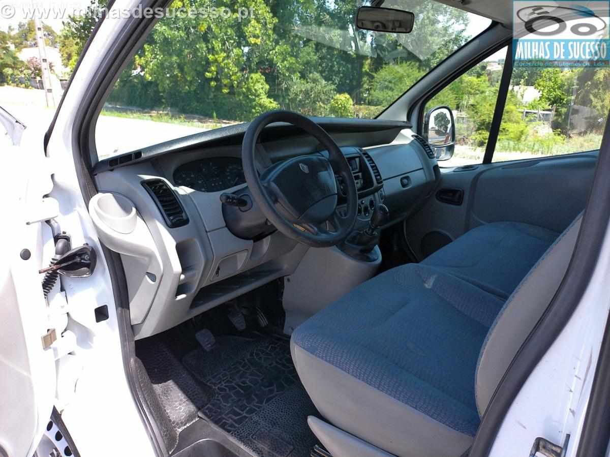 renault-trafic-1-9-dci-2002-diesel-1870cc