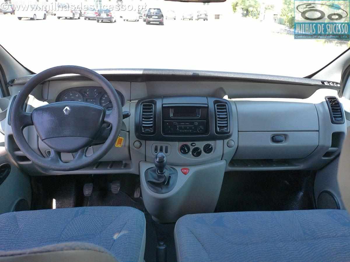 renault-trafic-1-9-dci-2002-diesel-1870cc