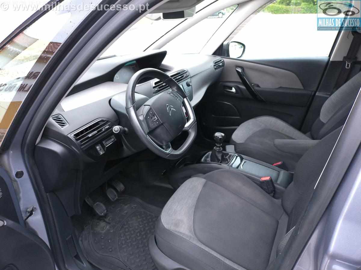 citroen-c4-picasso-1-5-bluehdi-2019-diesel-1499cc
