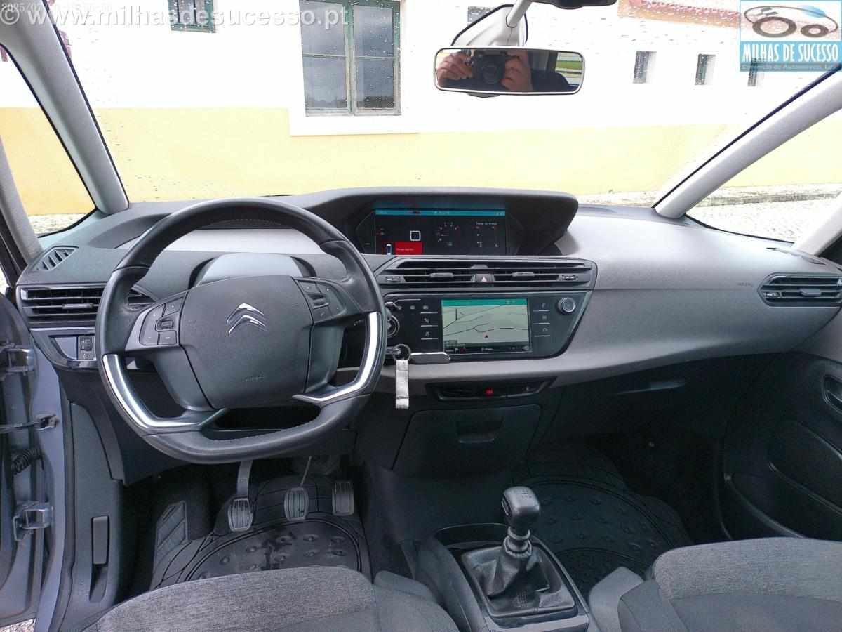 citroen-c4-picasso-1-5-bluehdi-2019-diesel-1499cc