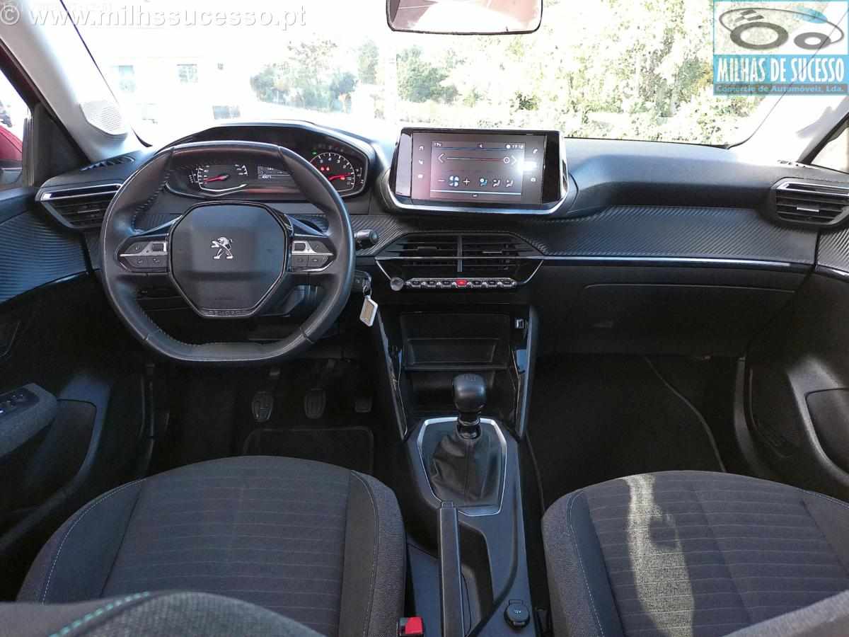 peugeot-208-2021-gasolina-1199cc