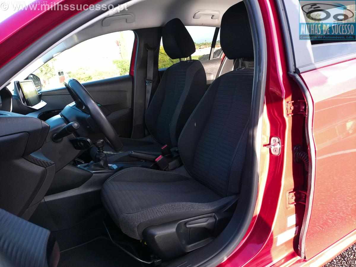 peugeot-208-2021-gasolina-1199cc