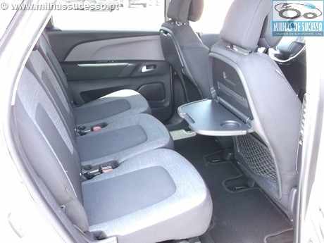 citroen-c4-picasso-1-6-bluehdi-2017-diesel-1560cc
