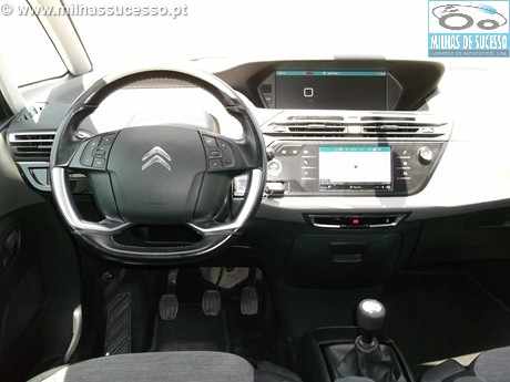 citroen-c4-picasso-1-6-bluehdi-2017-diesel-1560cc