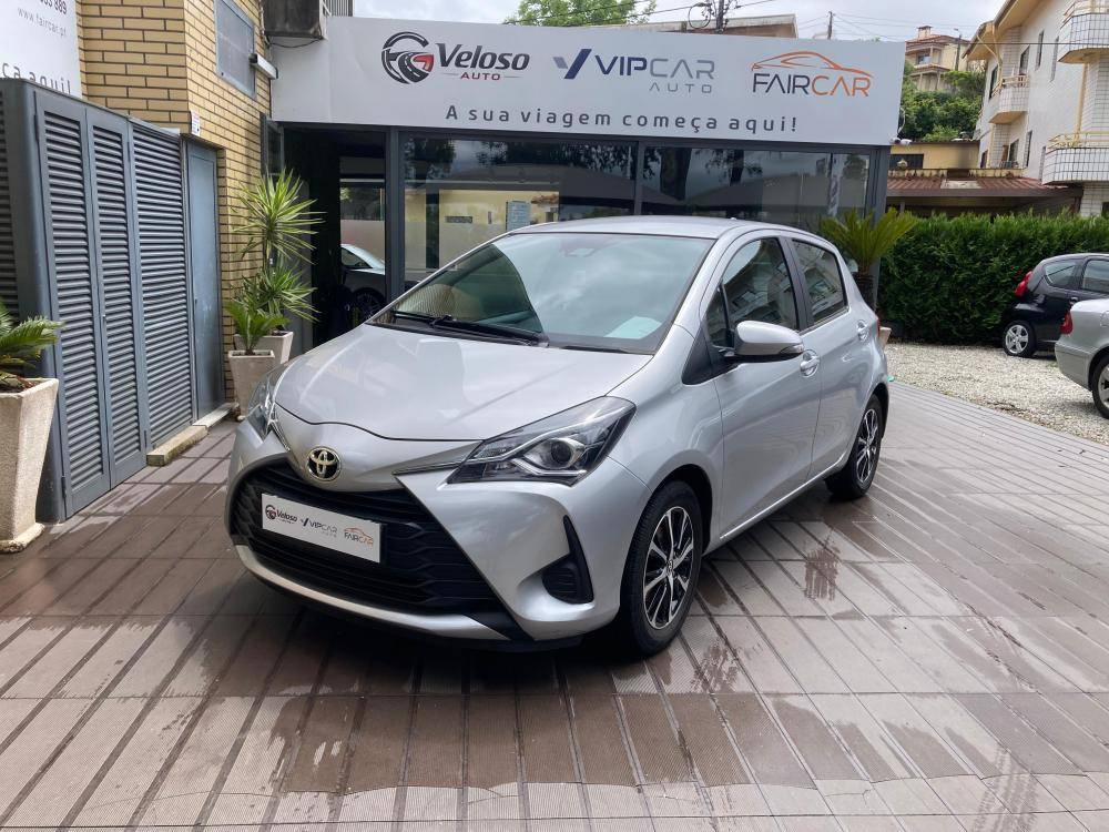 toyota-yaris-2020-gasolina-998cc