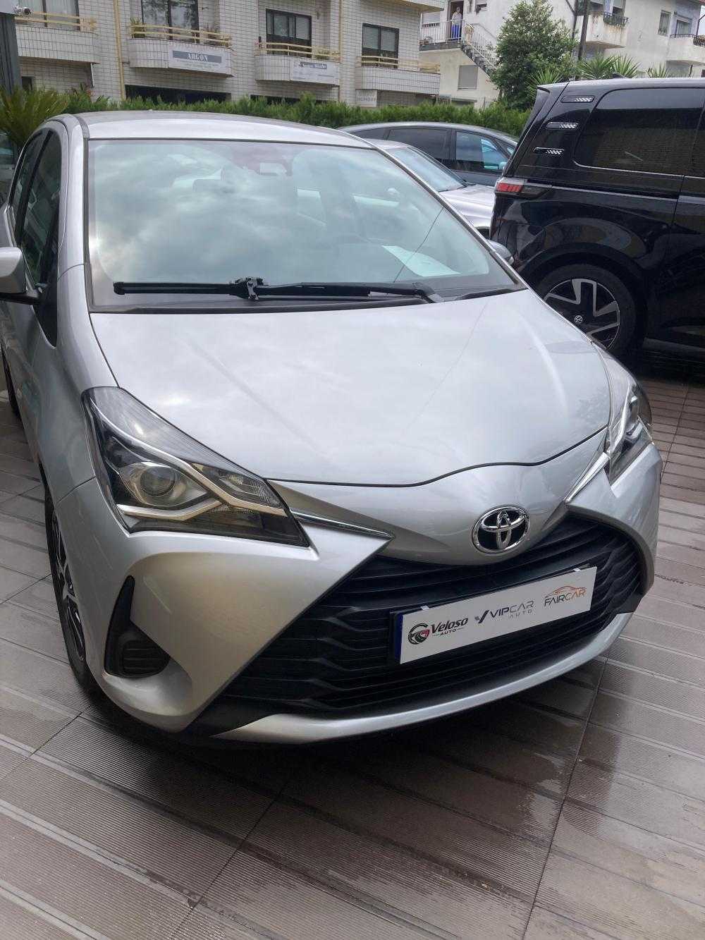 toyota-yaris-2020-gasolina-998cc