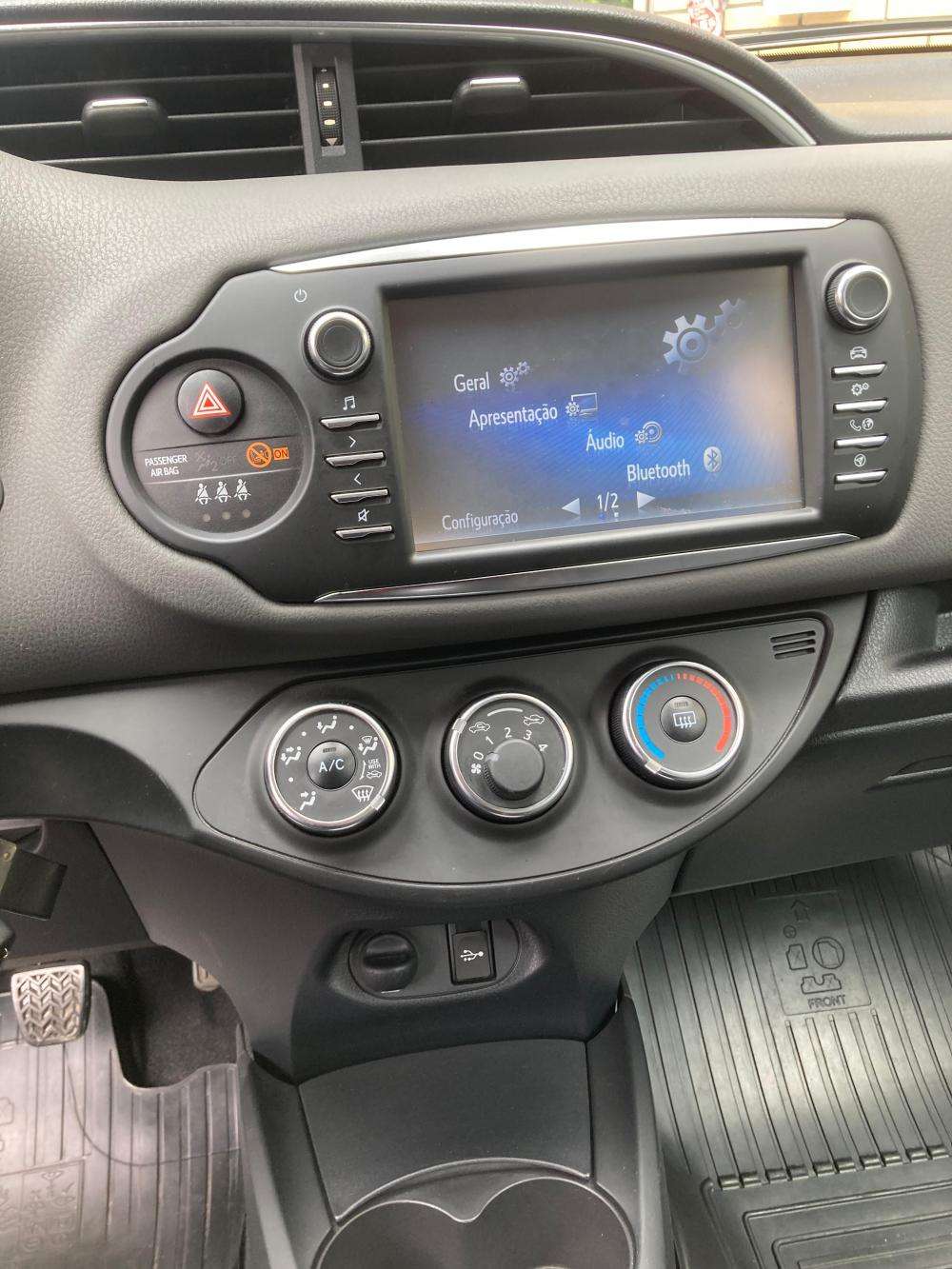 toyota-yaris-2020-gasolina-998cc
