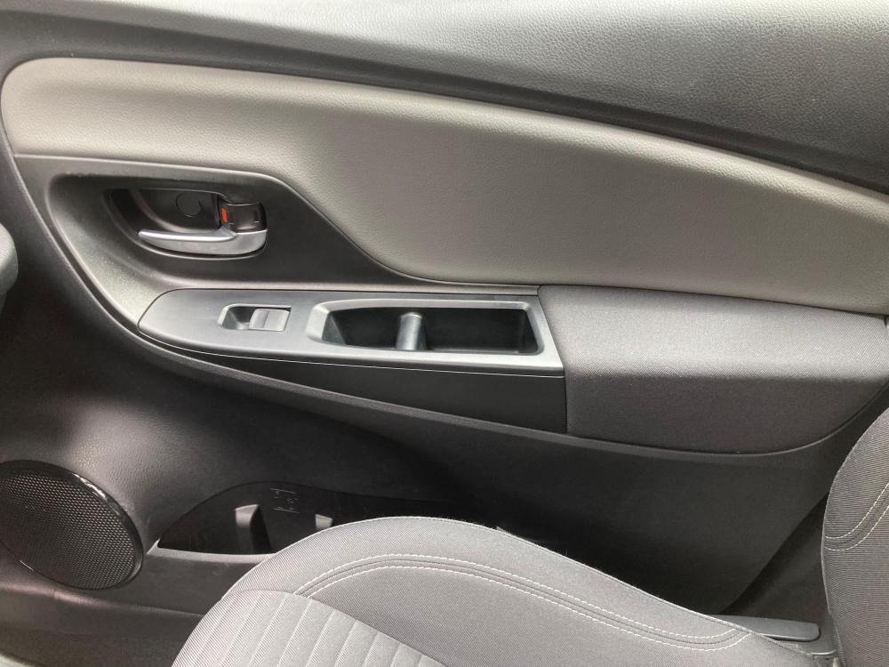 toyota-yaris-2020-gasolina-998cc