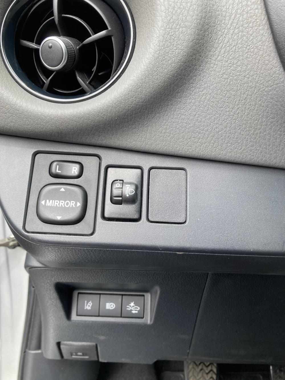 toyota-yaris-2020-gasolina-998cc