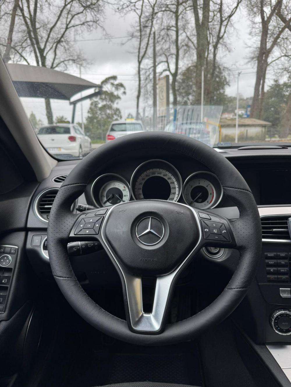 mercedes-benz-classe-c-2012-diesel-2143cc