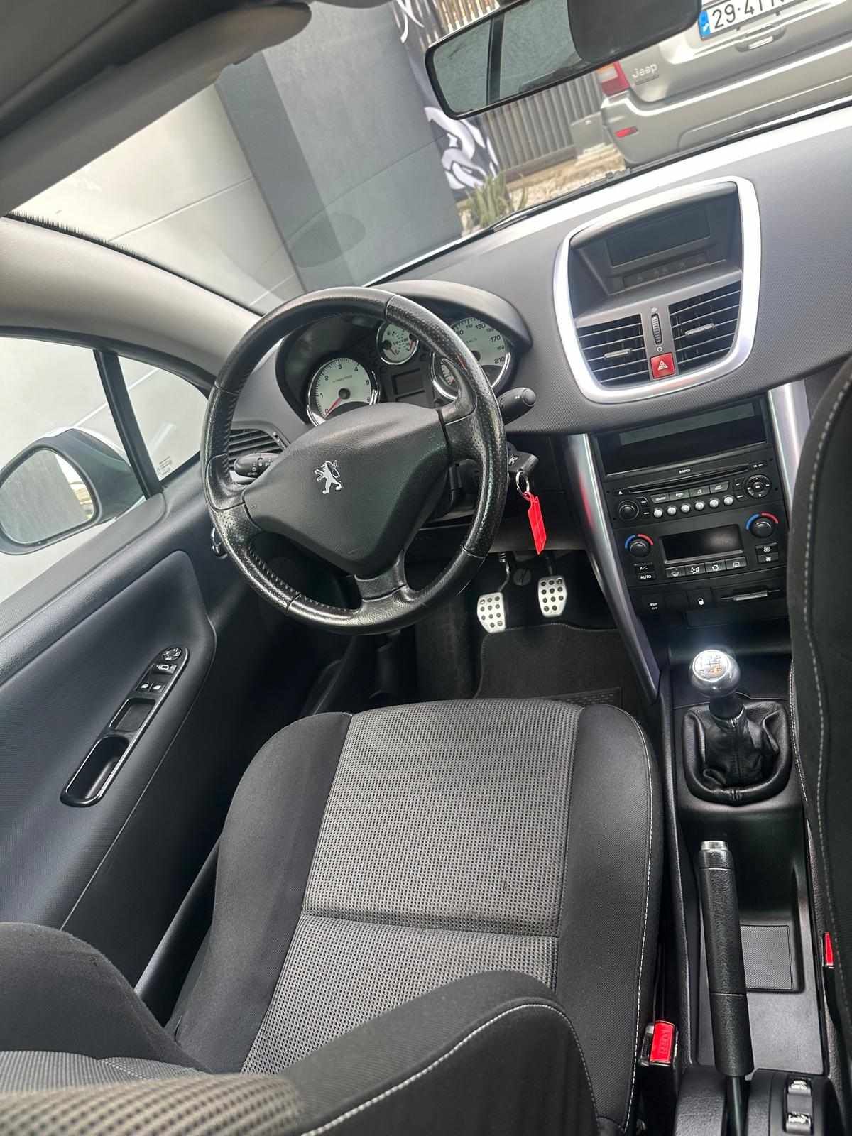 peugeot-207-1-6-hdi-fap-2010-diesel-1560cc
