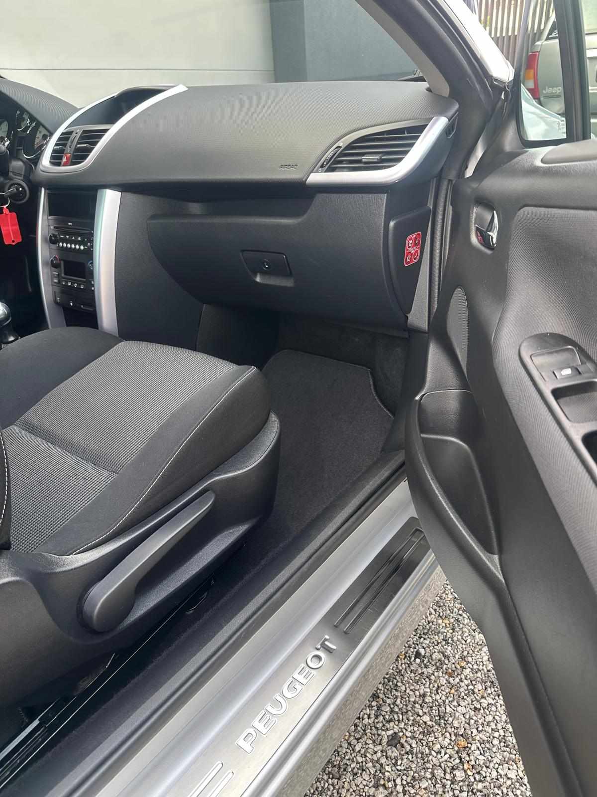 peugeot-207-1-6-hdi-fap-2010-diesel-1560cc